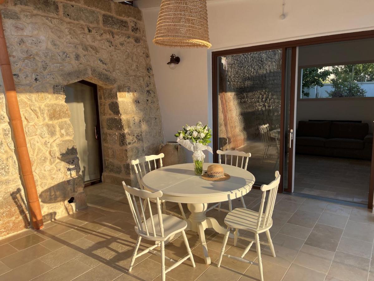 Le Liame Antico Trullo Villa Галяно дел Капо Екстериор снимка